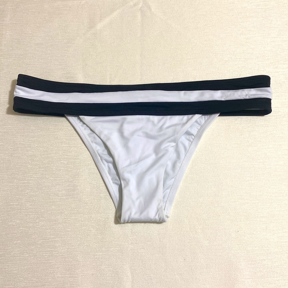 PILYQ Women's Water Lily Banned ColorBlock Teeny Bikini Bottom Size L